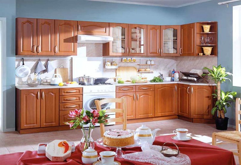 Фото Угловая кухня ПВХ в классическом стиле